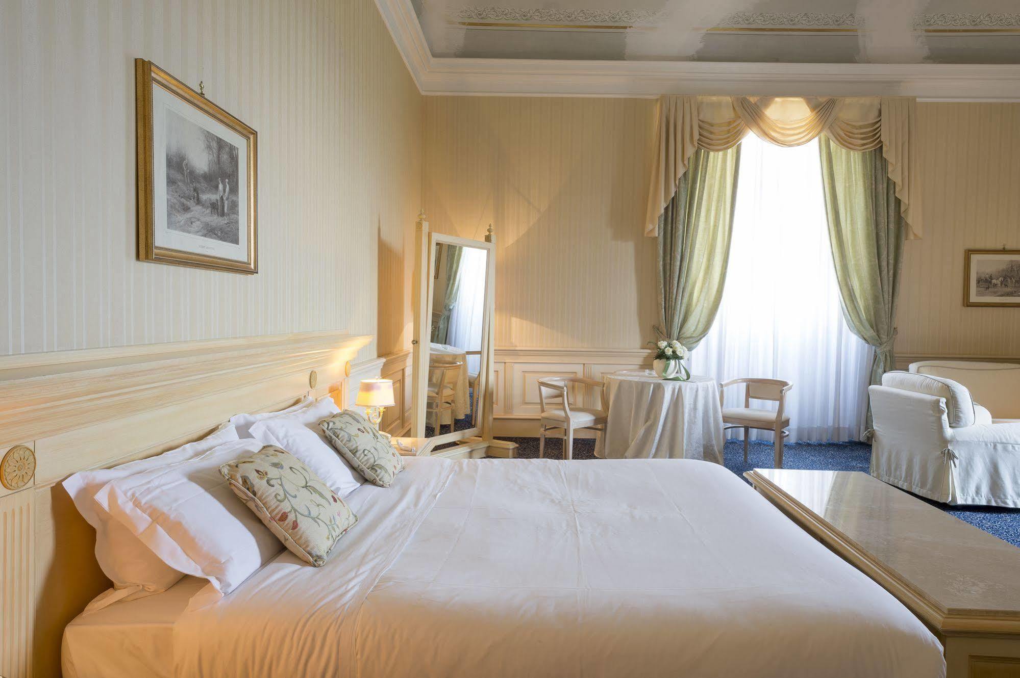 Castello Chiola Dimora Storica Hotell Loreto Aprutino Eksteriør bilde